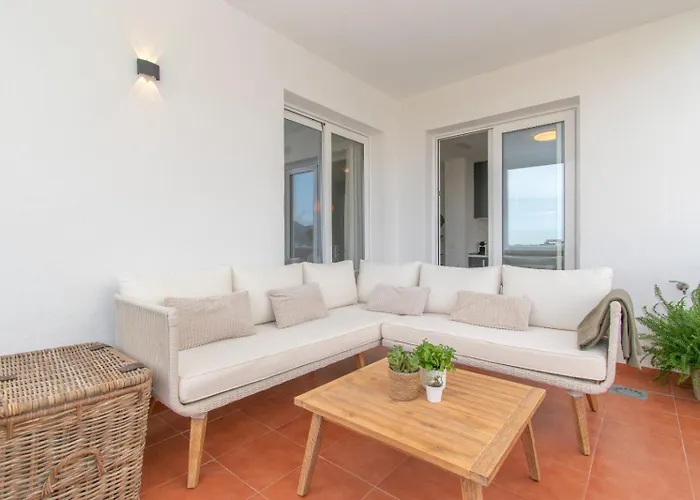 Alba Apartment Estepona